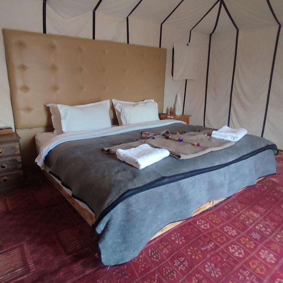 Overnight Luxury Camp Мерзуга Екстер'єр фото