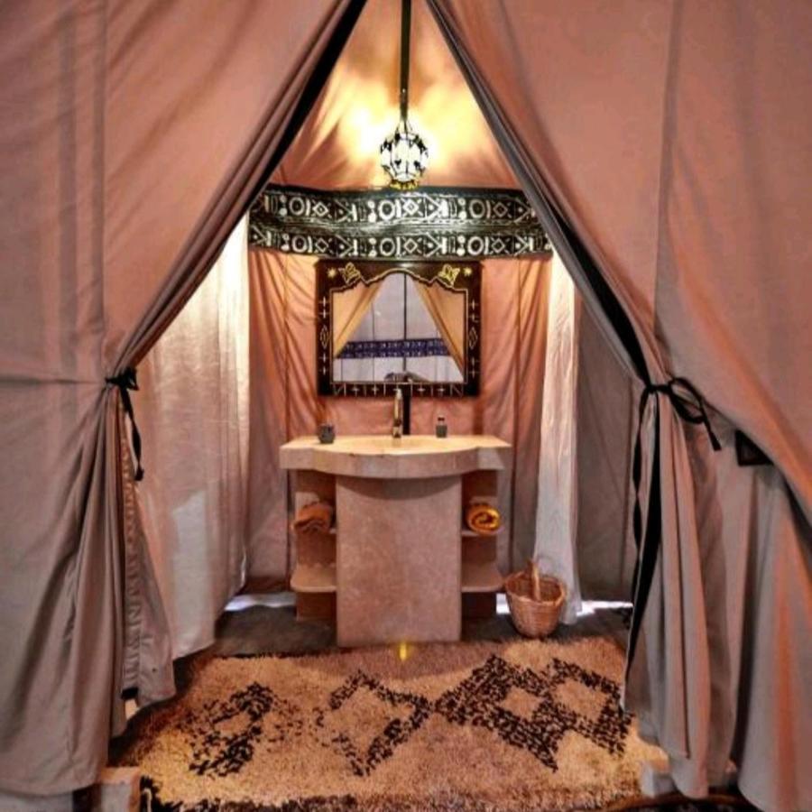 Overnight Luxury Camp Мерзуга Екстер'єр фото