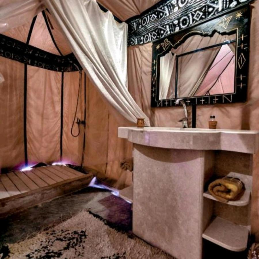 Overnight Luxury Camp Мерзуга Екстер'єр фото