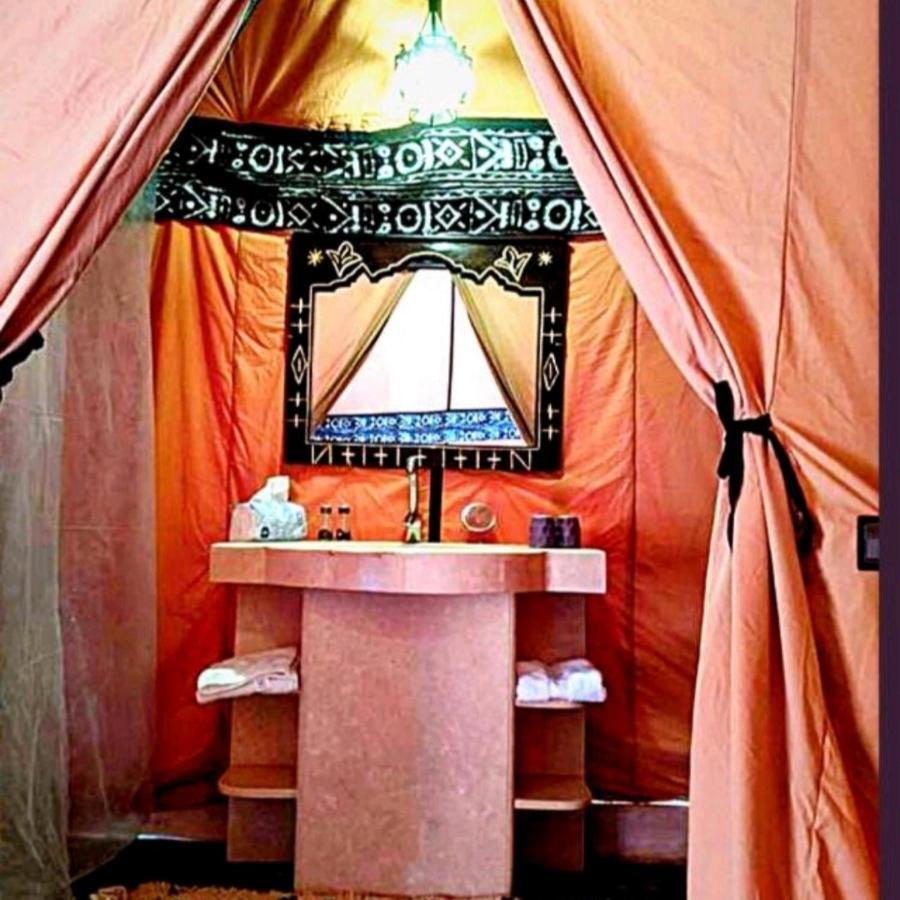 Overnight Luxury Camp Мерзуга Екстер'єр фото