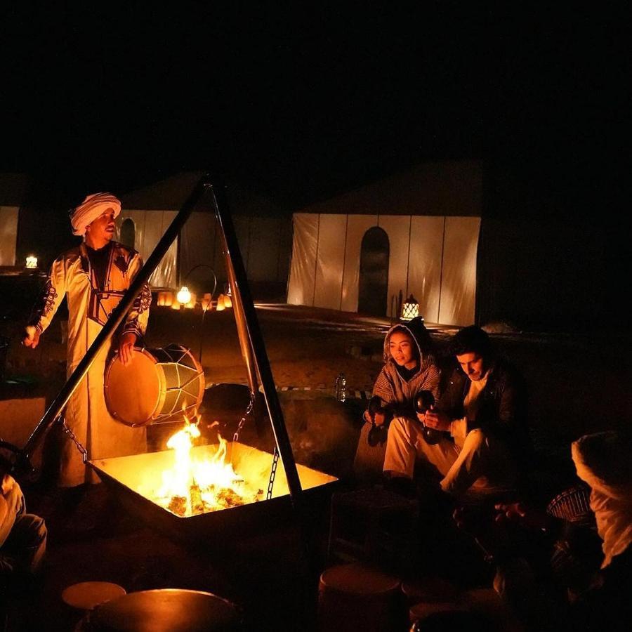 Overnight Luxury Camp Мерзуга Екстер'єр фото