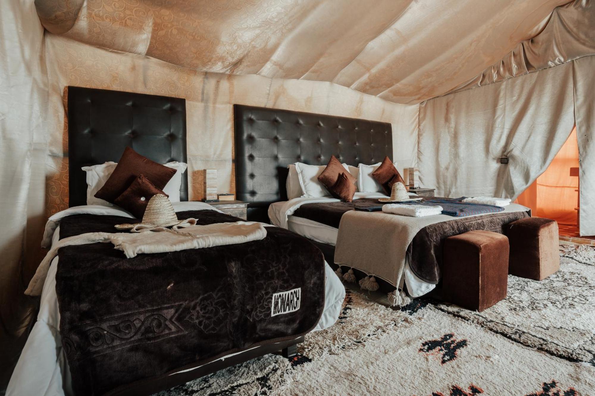 Overnight Luxury Camp Мерзуга Екстер'єр фото